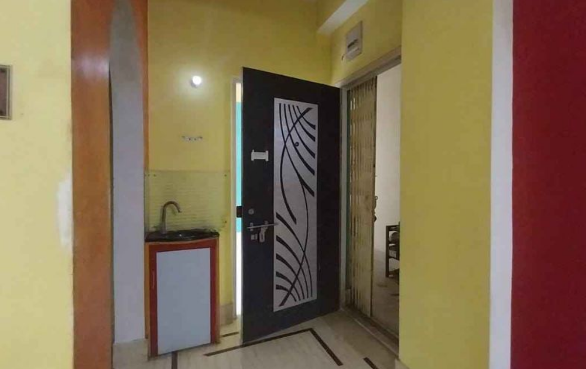 4 2 BHK Flat for Sale in Kolkata