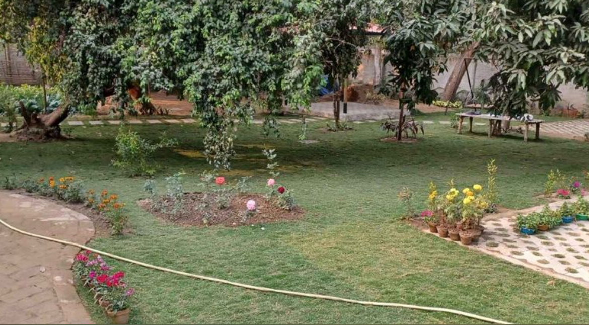 Farmhouse for Sale in Kolkata