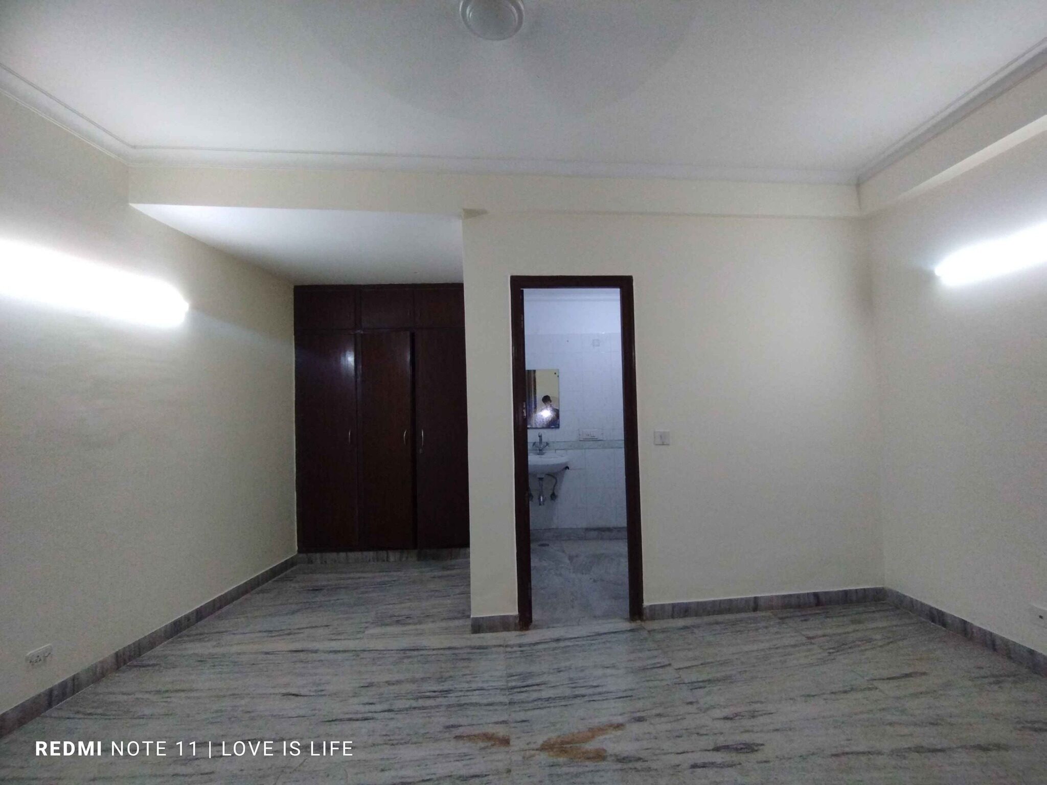 2 Beds 2 Baths – Apartment for rent in Delhi
