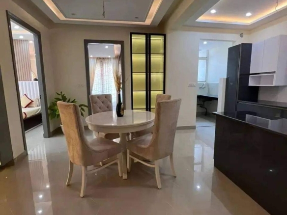 3 Beds Luxurious Flat for Sale in Punjab