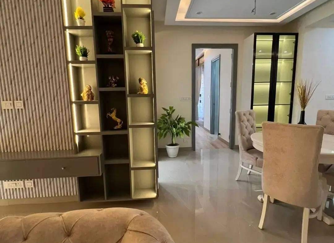 3 Beds Luxurious Flat for Sale in Punjab
