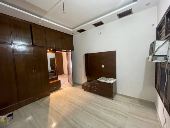 3 Beds 3 Baths Independent Villa for Sale in Chandigarh, Punjab