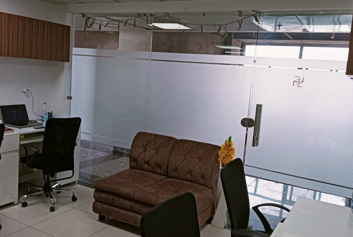 Fully furnished Office for Rent Including Maintenance in Dera Bassi, Punjab