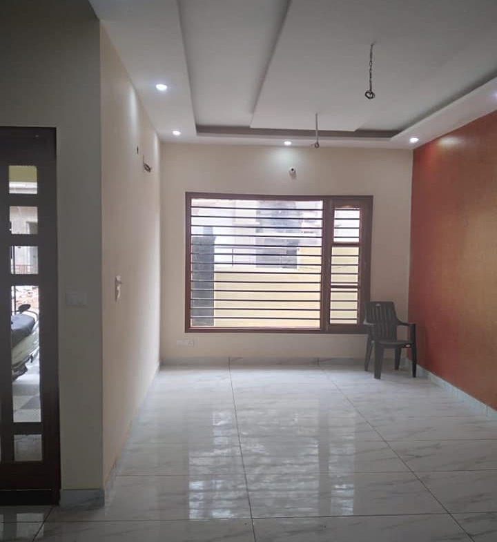 Villa / Kothi 3Beds 3 Baths, SUNNY ENCLAVE, PUNJAB, FOR SALE