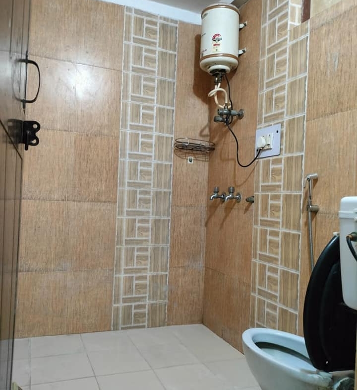 2 Beds 1 Bath fully furnished for Rent in Malviya Nagar