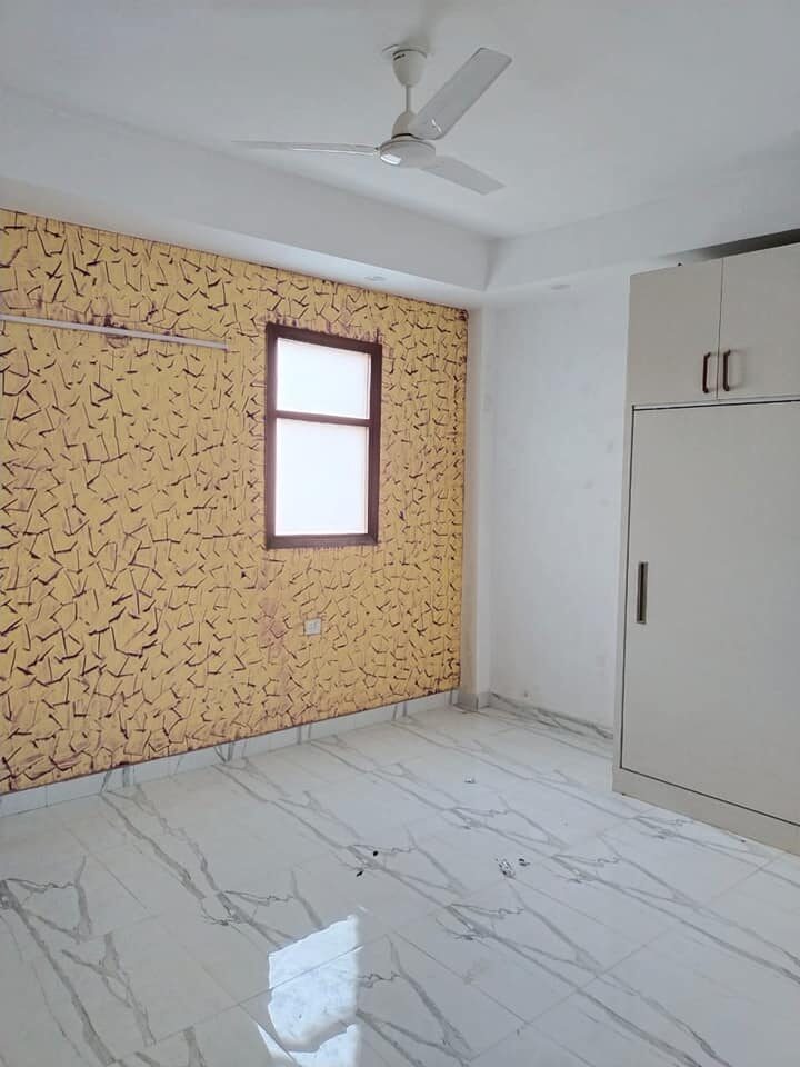 3 Beds 3 Baths SEMI FURNISHED FLAT AVAILABLE FOR RENT IN SAKET