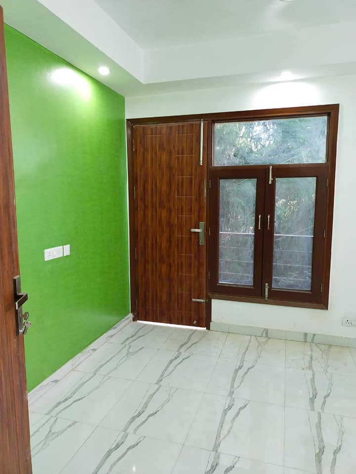 gt6 3 Beds 3 Baths SEMI FURNISHED FLAT AVAILABLE FOR RENT IN SAKET