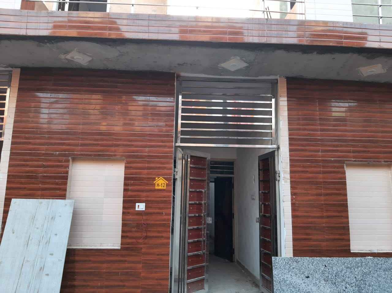 2 Beds 1 Bath – House for Sale in Delhi NCR, Faridabad