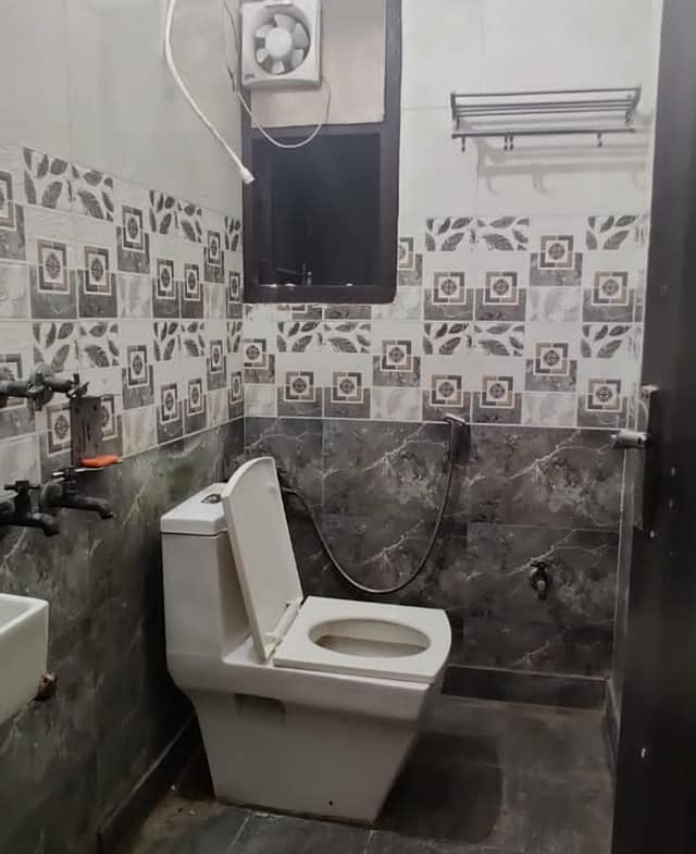 Unisex PG for Rent in Noida sector 45, UP