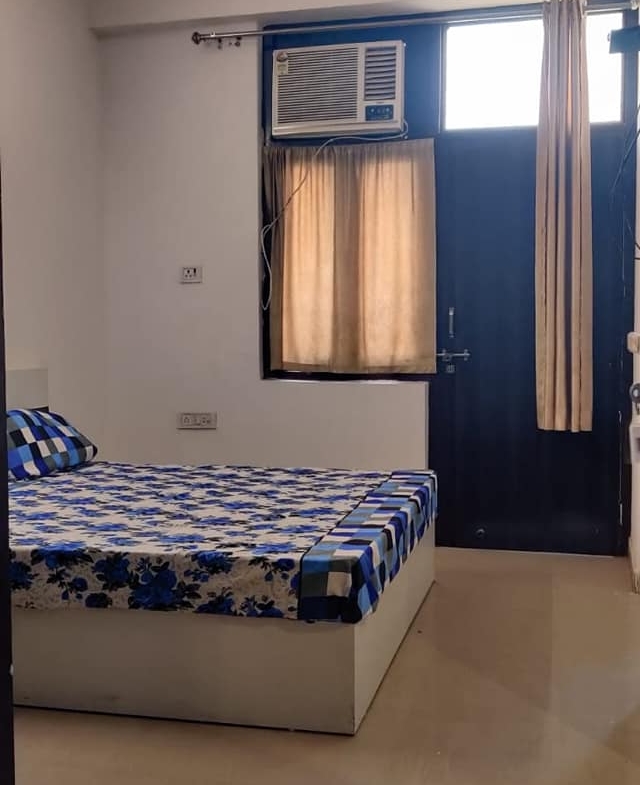 Unisex PG for Rent in Noida sector 45, UP