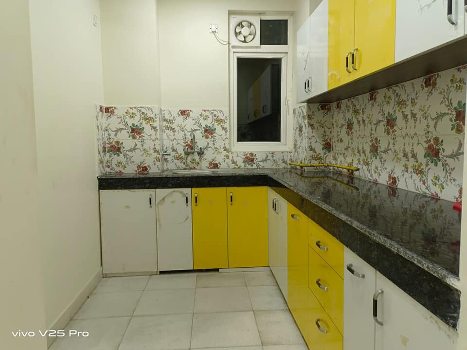 3 Beds 3 Baths luxury fully furnished flat available for rent in Vasant Kunj, New Delhi
