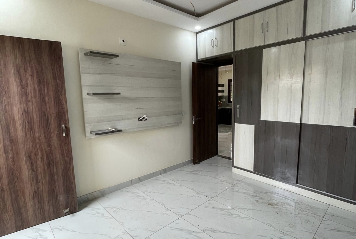 3 Beds 2 Baths for Sale in Chandigarh
