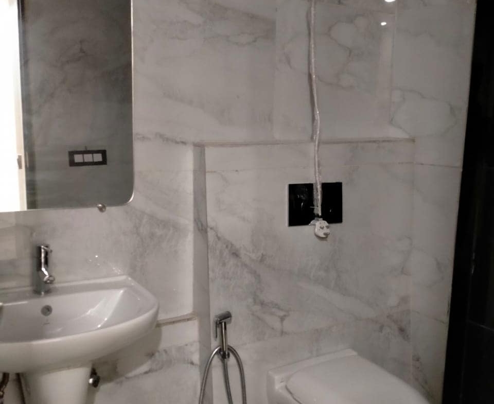 Newly constructed 4 Beds 4 Baths Villa for Sale in Gurugram, Delhi NCR