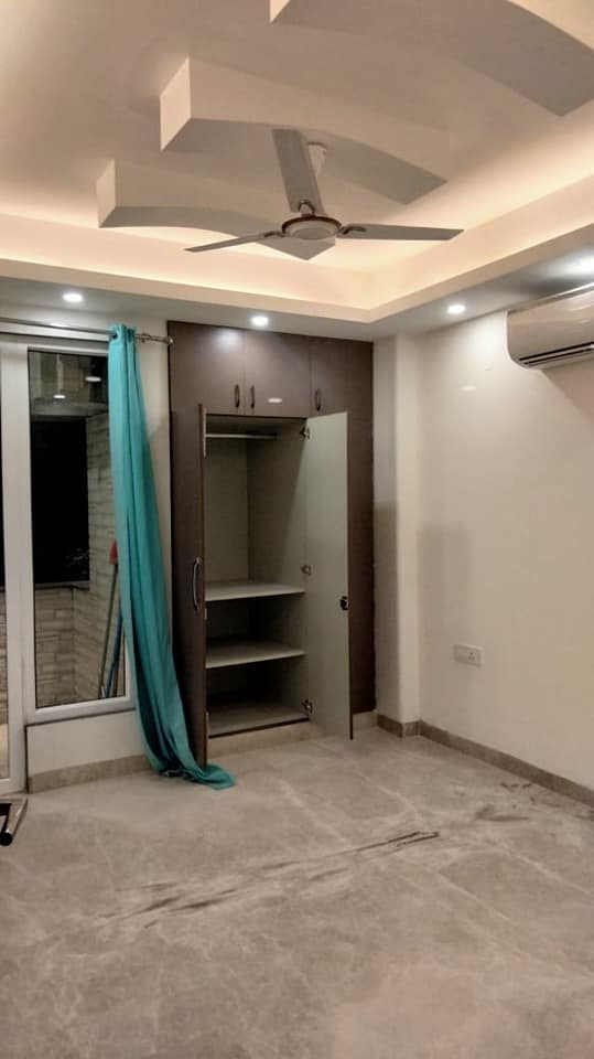 3Beds WITH 3 ATTACHED BATHS for Rent in CR Park, Delhi