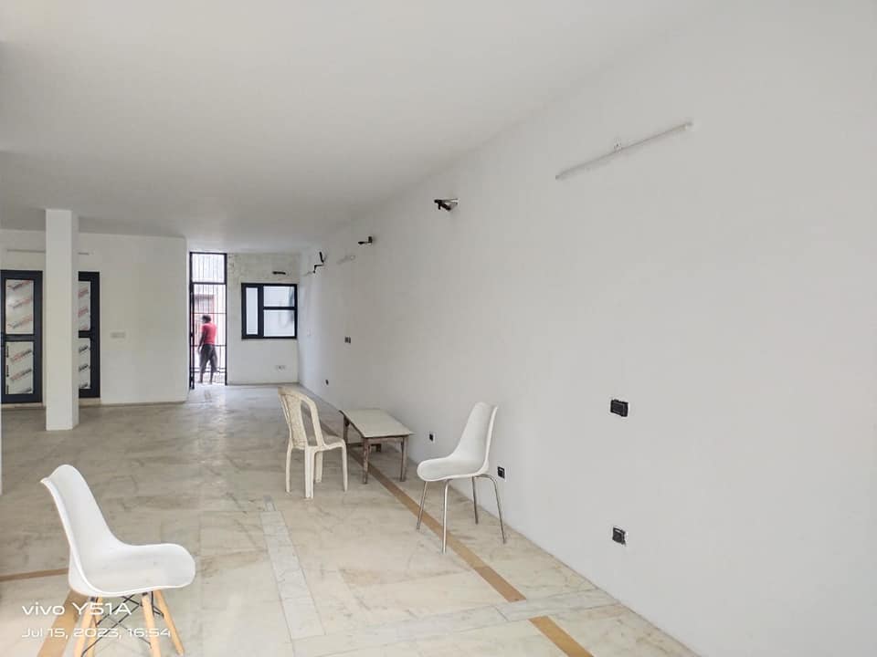 Commercial space available for rent in Defence Colony New Delhi