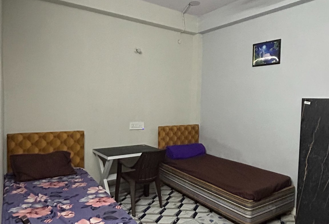 1 Bed 1 Bath Townhouse for Rent in Dadri, Noida, UP