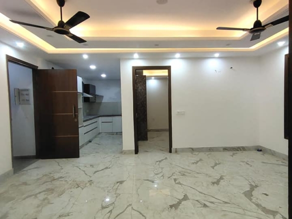 3 Beds SEMI FURNISHED available for rent in Saket