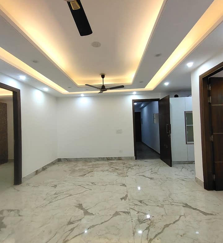 3 Beds SEMI FURNISHED available for rent in Saket