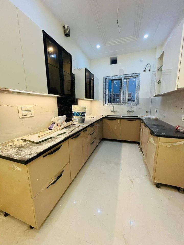 z 3 Beds 3 Baths Luxurious flat for sale in Kharar, Punjab