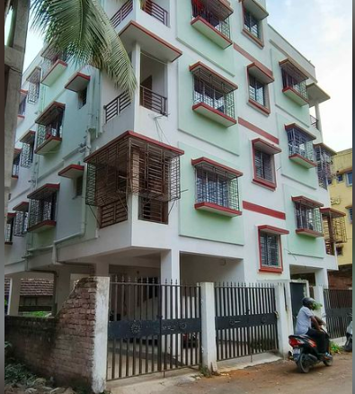 2 Beds and 2 Baths for Sale in Kolkata