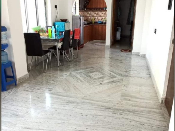 3 Beds and 3 Baths for Sale in Kolkata