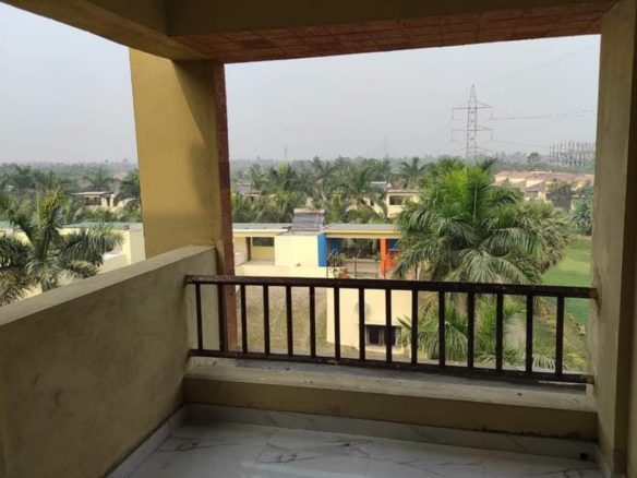 3 Beds and 3 Baths for Sale in Kolkata