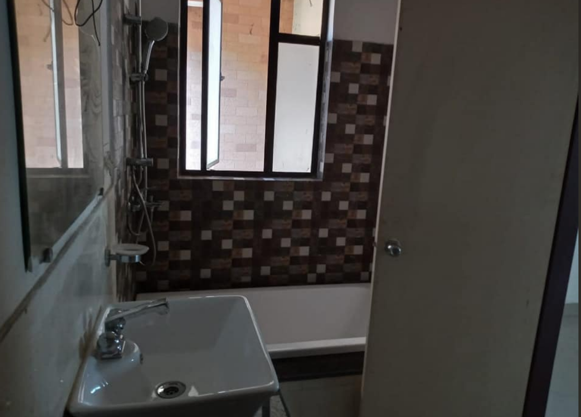 1 3 Beds and 3 Baths for Sale in Kolkata