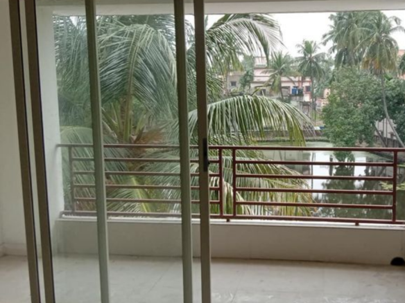 3 Beds and 2 Baths for Sale in Kolkata