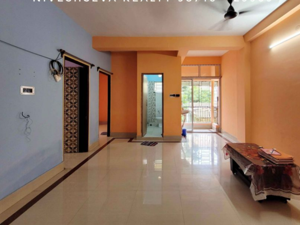 2 Beds and 2 Baths for Sale in Kolkata