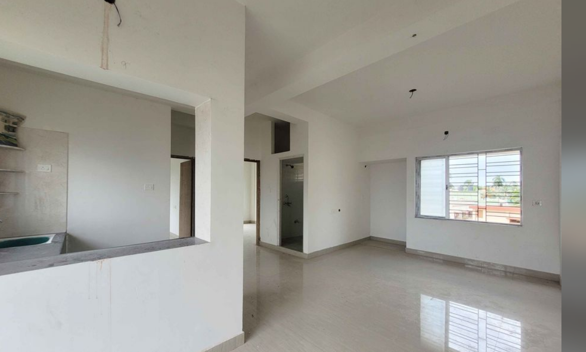 2 Beds and 2 Baths for Sale in Kolkata
