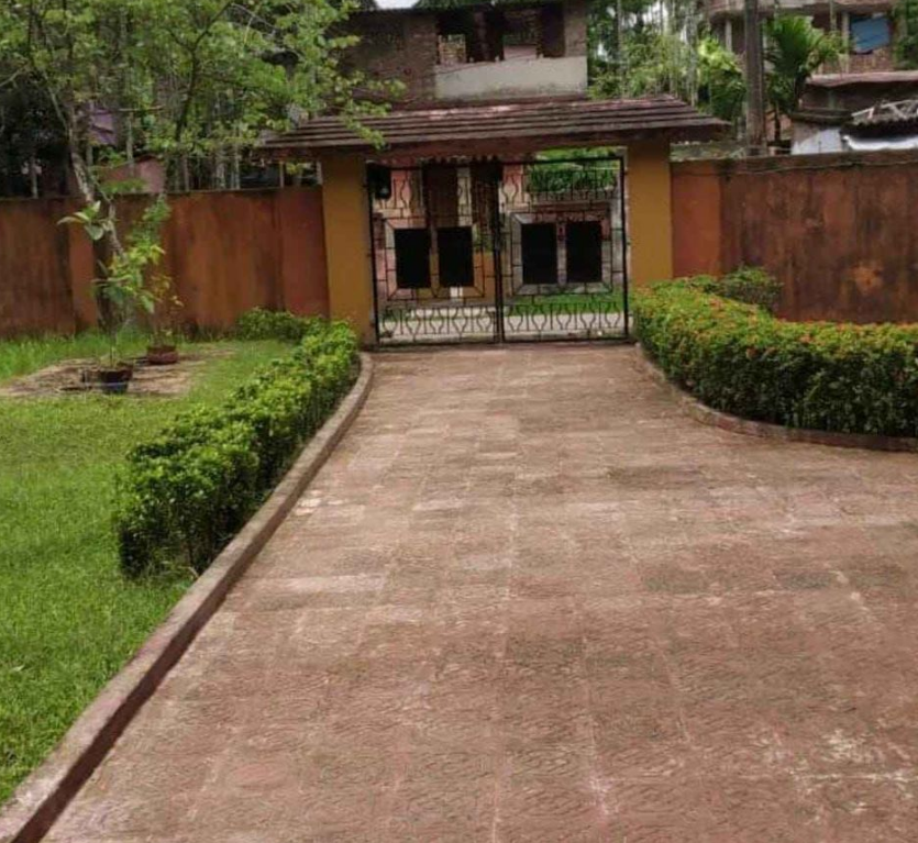 2 Beds and 2 Baths for Sale in Kolkata