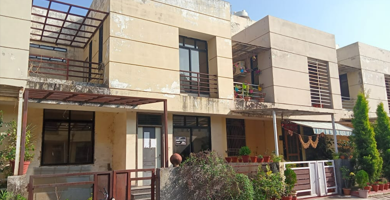 2 House for Sale in Raipur