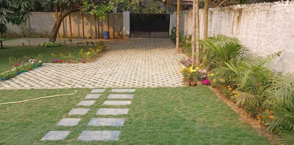3 Farmhouse For Sale in Kolkata