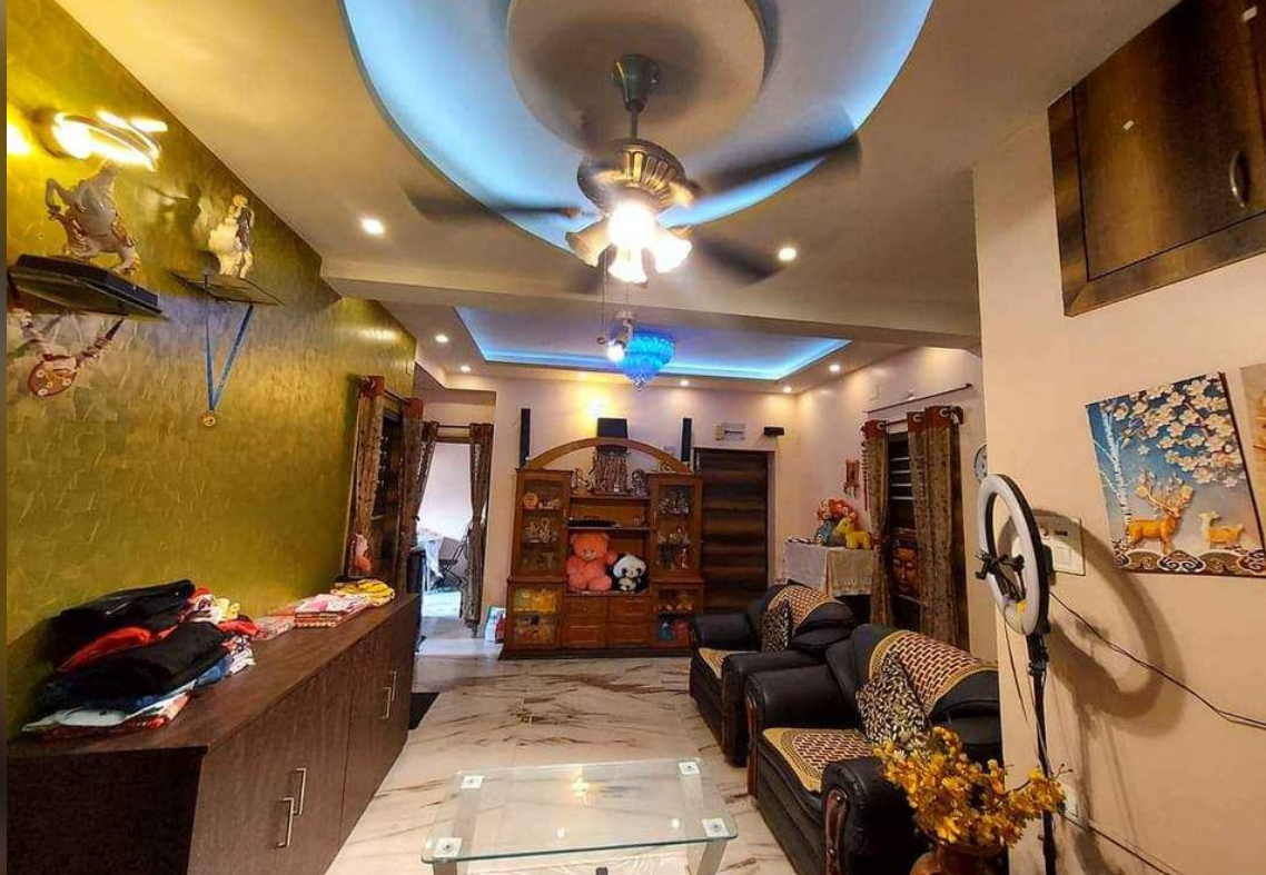 3 3 Beds and 3 Baths for Sale in Kolkata