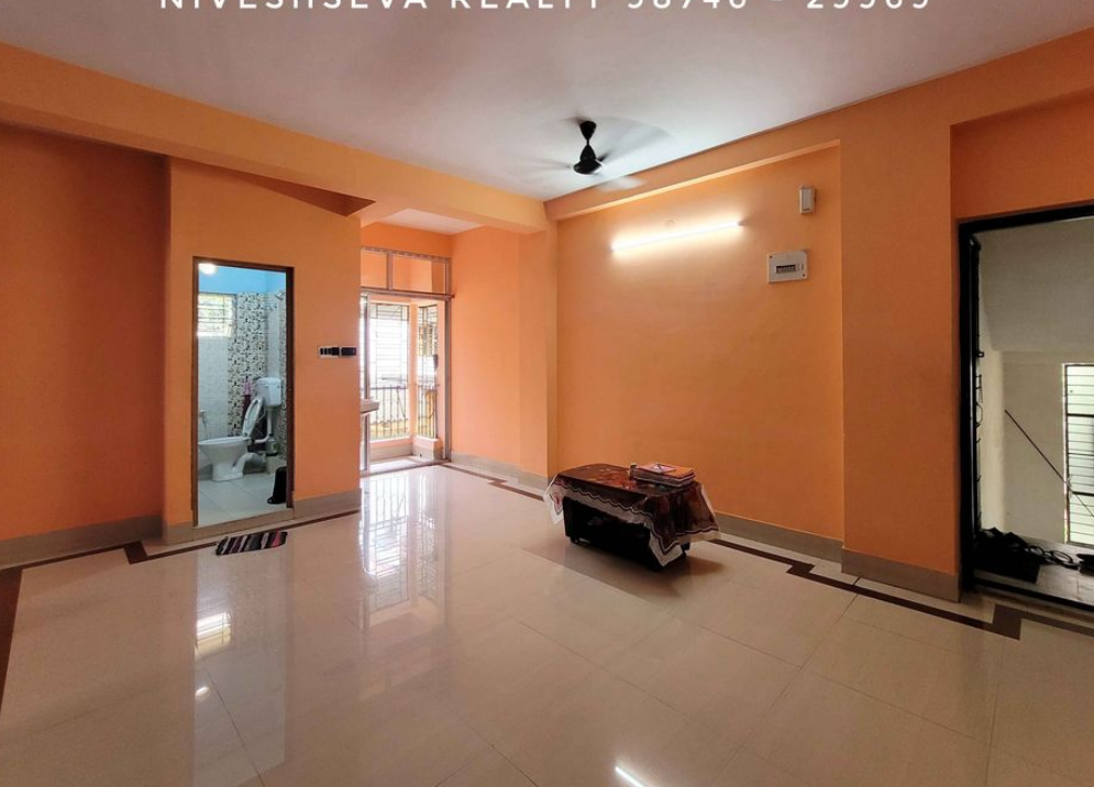 2 Beds and 2 Baths for Sale in Kolkata
