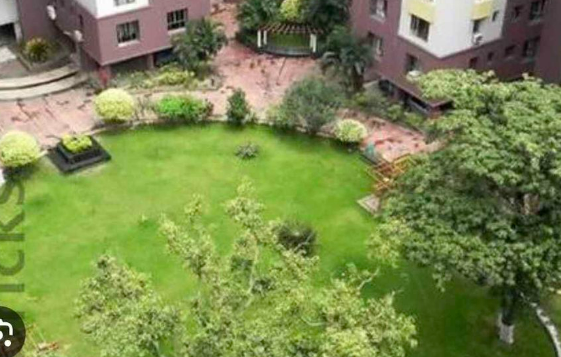 2 Beds and 2 Baths for Sale in Kolkata