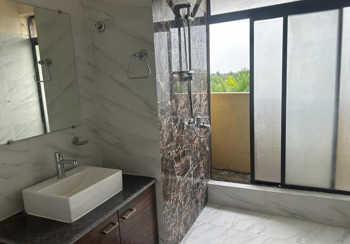 3 Beds and 3 Baths for Sale in Kolkata