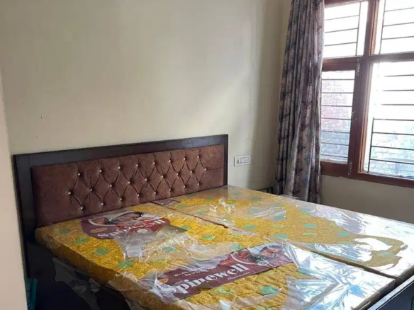 3 Bds – 2 Ba – 1200 ft2 3BHK Fully furnished ready to move for Sale