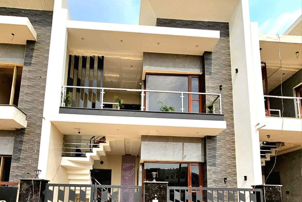 3 Beds villa for Sale in Chandigarh, Punjab