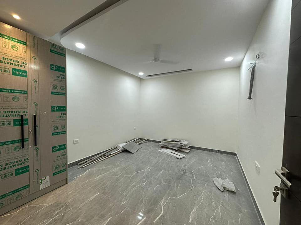 Semi furnished, a brand new 3 beds 3 baths flat available for rent in Saket, Delhi