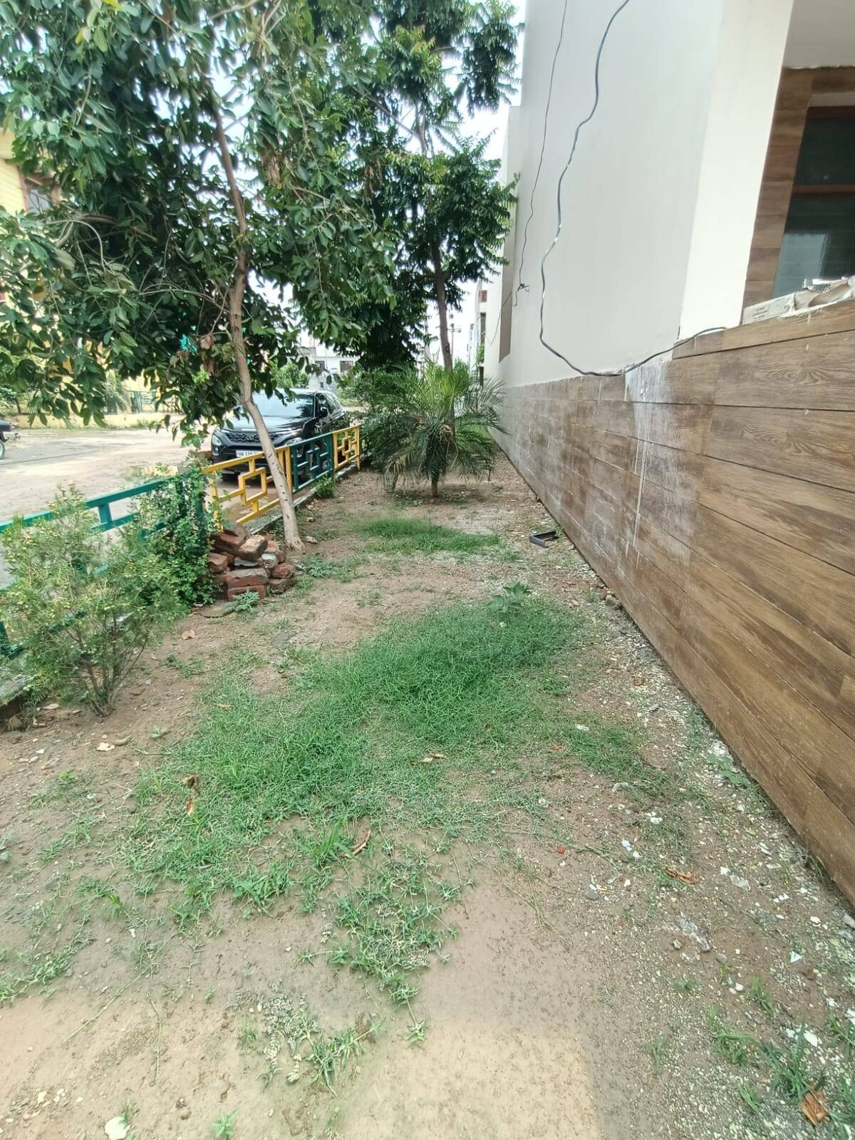 A Corner 3 Beds 3 Baths Duplex house for Sale in Chandigarh, Punjab