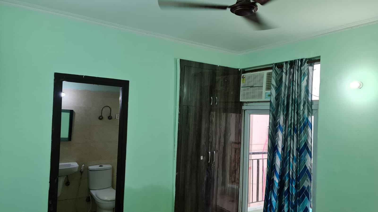 Fully furnished 1 bed 1 bath for rent in sector 76, Noida