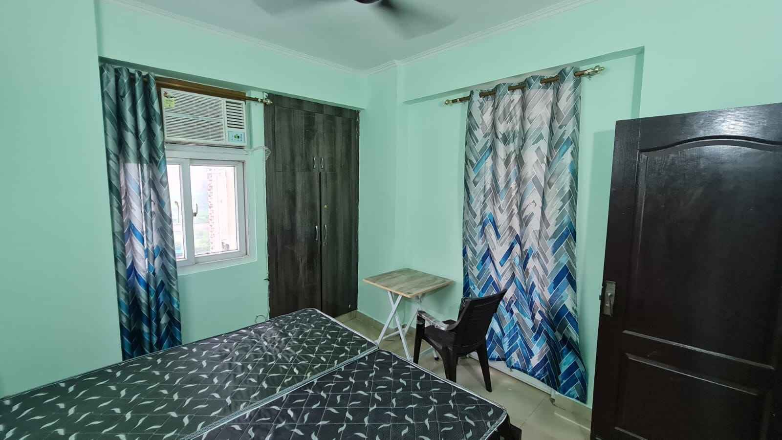Fully furnished 1 bed 1 bath for rent in sector 76, Noida