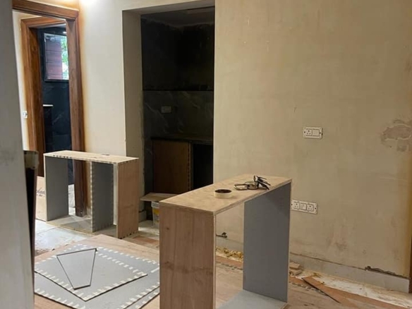 Newly Renovated 3 Bedrooms + 2 Washrooms Flat for sale in Vikaspuri , Delhi