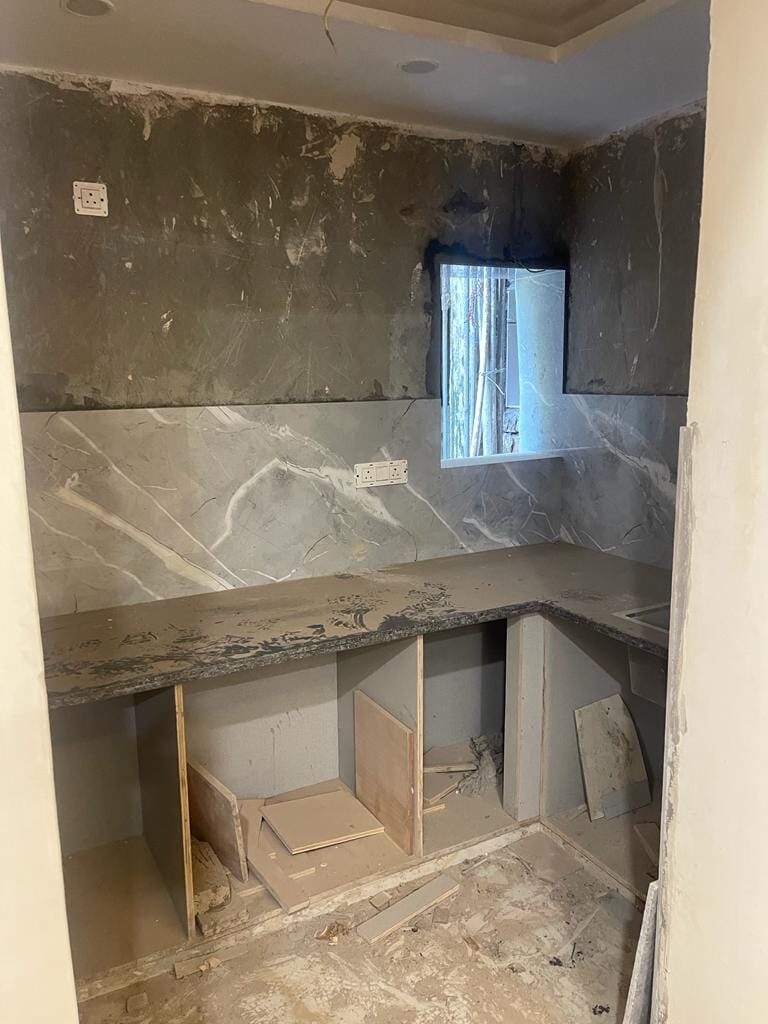 Newly Renovated 3 Bedrooms + 2 Washrooms Flat for sale in Vikaspuri , Delhi