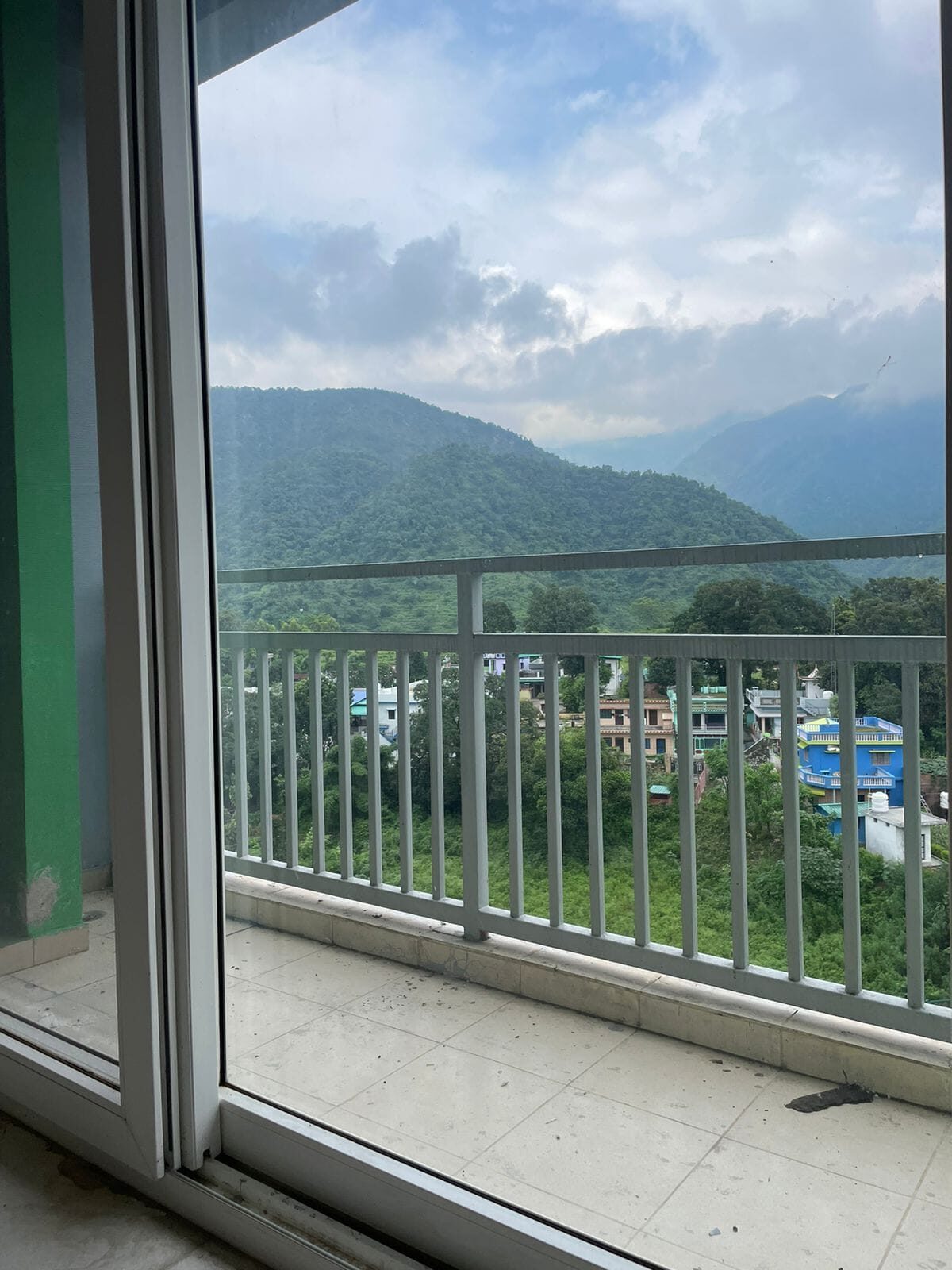 ar8 5 Beds 5 Baths Pent house with roof rights for Sale in Dehradun, Uttrakhand