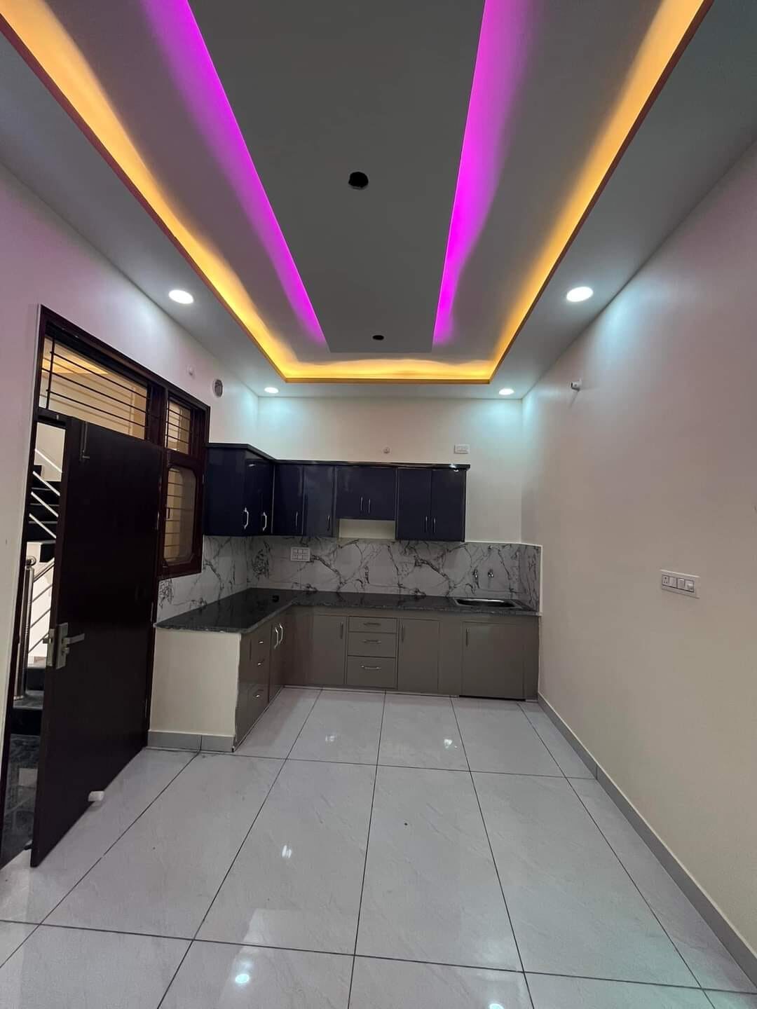 at3 Beautiful Simplx story 2 beds 2 baths house for sale at Jankipuram Extension. Noida