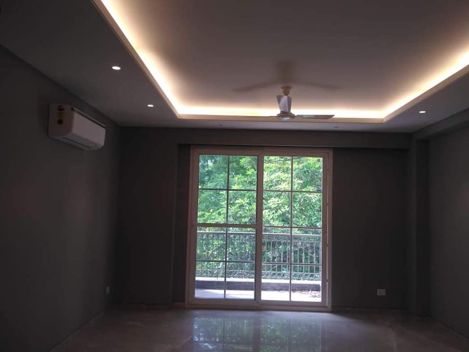 4 beds 3 baths semi furnished available for rent in Saket, Delhi