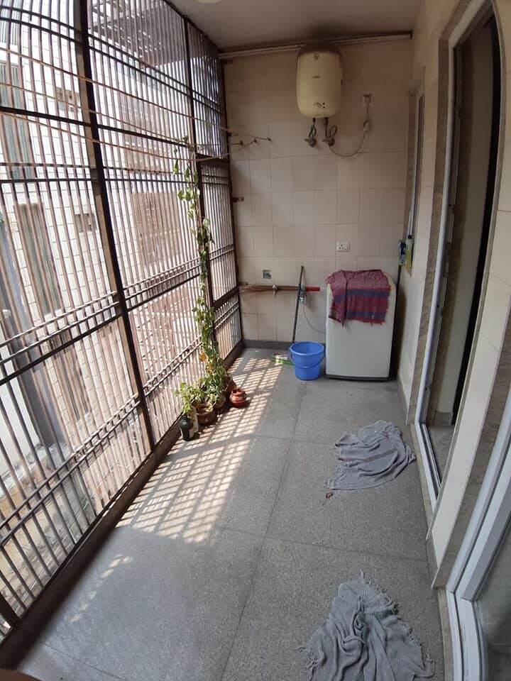 3 Beds furnished flat for rent in Delhi