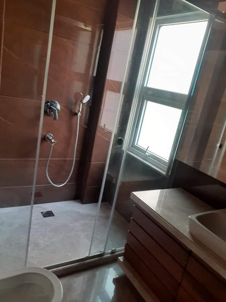 b7 4 beds 3 baths semi furnished available for rent in Saket, Delhi